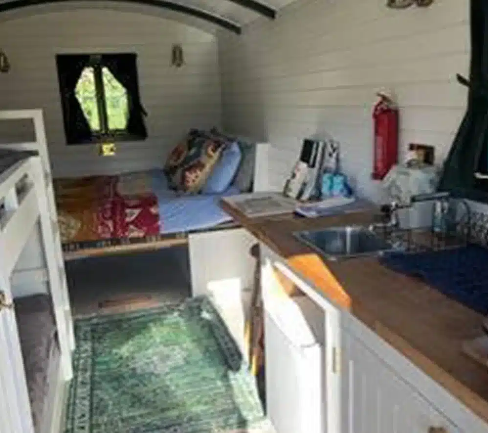 Hill Shepherds Hut 2